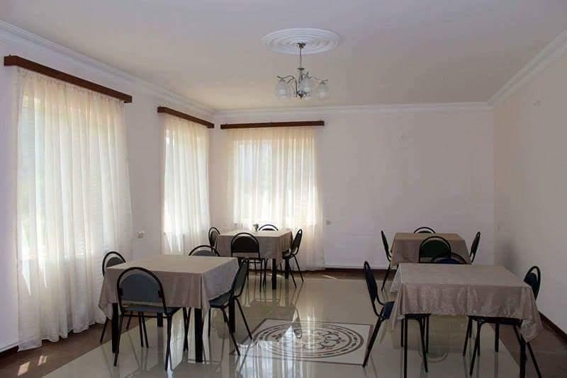 Family & Friends Guest House Dilijan Esterno foto